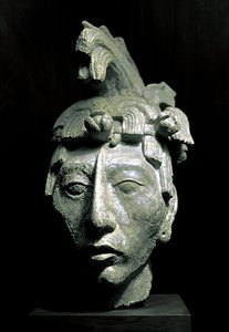 Krigerhode (skulptur, ca. 683) av Mayan Mayan