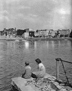 Strand-on-the-Green, Chiswick, London, 1926-1927 av McLeish