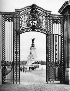 Smijernsporter, Buckingham Palace, London, 1926-1927.