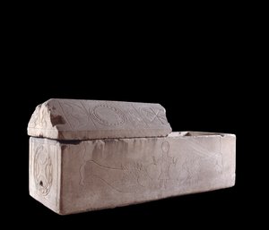 Merovingerkunst: sarkofagen fra Charenton på Cher dekorerer scener av Daniels martyrdød i løvehulen. 7. århundre. Bourges, bærmuseet av Merovingian