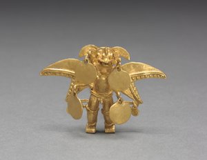 Bevinget figuranheng, ca. 1000-1550 (støpt og hamret gull)