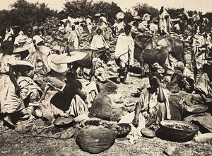 'Building an Empire' i den fascistiske tidsalder: Abyssinian Market, 09/05/1936 (s/hvitt bilde) av Modestino Baldinetti