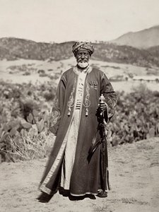 Bygge et imperium i den fascistiske tidsalderen: Cantibali Osman Edad, 09.05.1936 (s/hvitt-bilde) av Modestino Baldinetti