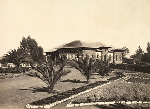 Building an Empire i den fascistiske tidsalderen: Regjeringskontoret i Asmara, 09.05.1936 (s/hvitt-bilde) av Modestino Baldinetti