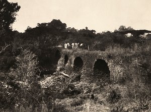 Bygge et imperium i den fascistiske tidsalderen: Portugisisk bro, 09.05.1936 (s/hvitt-bilde) av Modestino Baldinetti
