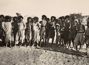 'Building an Empire' i den fascistiske tidsalderen: Beni Amers stamme, 09.05.1936 (s/hvitt-bilde) av Modestino Baldinetti