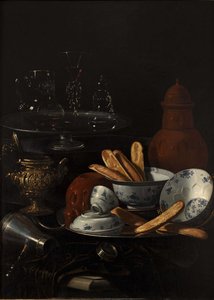 Stilleben med blått og porselen og toast av Monari