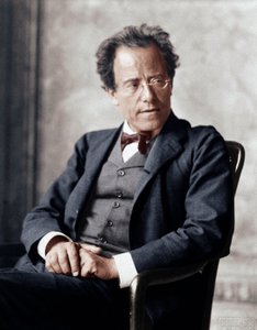Gustav Mahler ved operahuset i Wien av Moritz Nähr