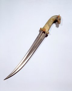 Mughalkunst: hestehodedolk i damaskansk stål. 17. århundre. Søn 0,5 m Paris, Musée du Louvre