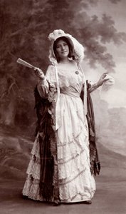 Fotografering i «Little albums for laughs numbero 1. Parisian follies» av Nadar