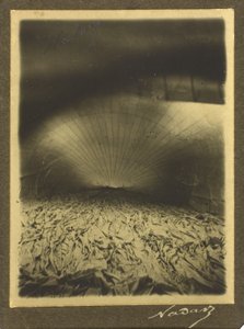 Interiør av Le Géant Inflating, 1863 av Nadar