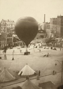 The Neptun, Place Saint-Pierre i Montmartre, 23. september 1870 av Nadar