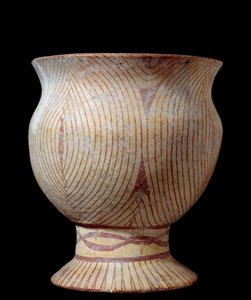 Neolittisk tid: keramisk vase. Fra Thailand. 4630 f.Kr. Søn 0,23x0,2 m Paris, Musee Guimet, Musee national des Arts Asian