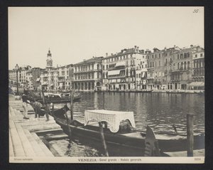 Utsikt over Canal Grande i Venezia Venezia - Canal Grande - Veduta generale (tittel på objekt) av Neue Photographische Gesellschaft