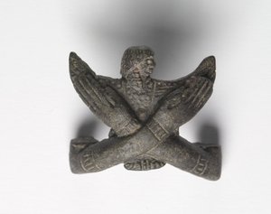 Bronsefeste fra en "Shawabty Bundle": Crossed Arms, sent 18. til tidlig 19. dynasti, ca. 1336-1256 f.Kr. av New Kingdom Egyptian