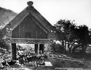 Et Patuka eller Chiefs House, Lake Taupo, New Zealand, ca. 1863-80