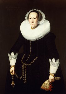 Portrett av en dame, stående trekvart lengde, iført en forseggjort svart kostyme, en hvit ruff og blondemansjetter, med en gullkjede og et par hansker, 1633