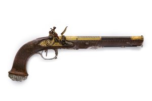 En av et par sølvmonterte riflede flintlåspistoler, Versailles, 1825