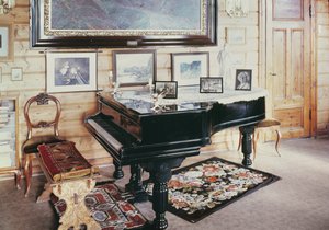 Interiør i stuen i huset til Edvard Grieg (1843-1907)