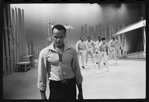 Harry Belafonte på settet til TV-spesialen av Orlando Suero