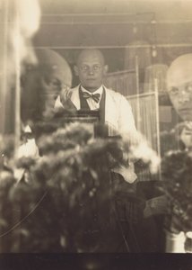  av Oskar Schlemmer
