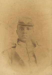 Skapkort av oberst Charles Young som kadett ved West Point, 1889. av Pach Bros