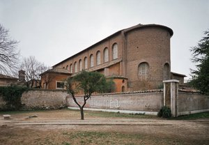 Utsikt over kirken St Sabina, grunnlagt 422 av Paleo Christian