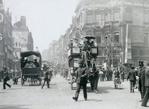 Ludgate Circus, London, forberedte seg til dronning Victorias diamantjubileum, 1897 av Paul Martin