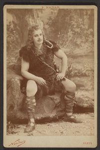  av Paul Nadar