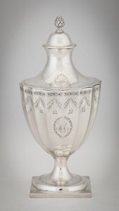 Sukkerurne, ca. 1795 (sølv) av Paul Revere