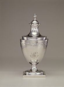 Sukkerbolle med lokk, ca.1795 av Paul Revere
