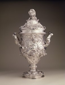 To-håndtaks kopp og lokk, 1742-43