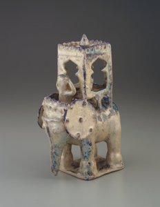 Elefant med howdah og figur, Iran, Seljud-dynastiet (keramikk)
