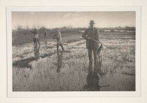 Menn på jakt i en myr av Peter Henry Emerson
