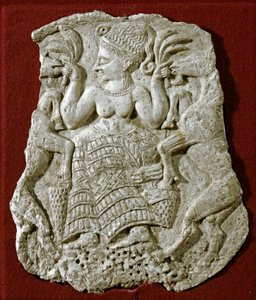 Fønikisk kunst: utskåret elfenbenspyksiddeksel, som representerer en mykensk fruktbarhetsgudinne som nærer geiter. Rundt 1250 f.Kr.. Fra Twink El Beida. Dim 13 cm Paris, Louvre-museet