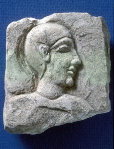 Relieff av en adelsmann, Tel Dor (kalkstein) av Phoenician Phoenician