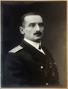 Portrett av Alexander Kolchak 1874-1920, 1909. av Photo studio H. Rentz and F.