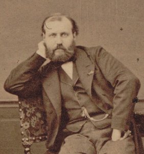 Portrett av komponisten Charles Gounod 1818-1893, 1875. av Photo studio Mayer and Pierson.