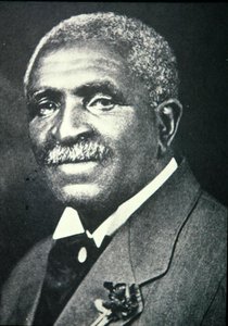 George Washington Carver (1864–1943) (s/hvitt-bilde)