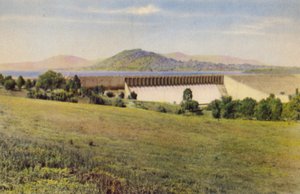 Hume Weir (fargebilde) av Photographer Australian