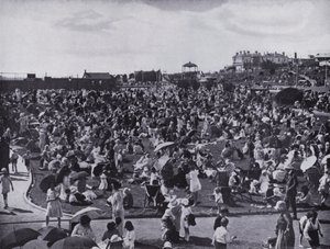 St Kilda Beach, Melbournes populære badeby, viser plenene (s/hvitt-bilde) av Photographer Australian