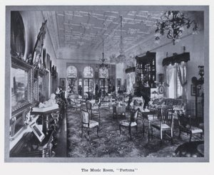 The Music Room, "Fortuna" (s/hv-bilde) av Photographer Australian