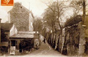 St Vincent Street, Montmartre, Paris, ca. 1900 (s/hvitt bilde) av Photographer French