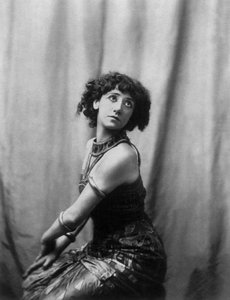 Tamara Karsavina, som slave i 