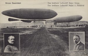 Dirigible luftskip av Hans Georg Friedrich Gross og August von Parseval (s/hv-bilde) av Photographer German
