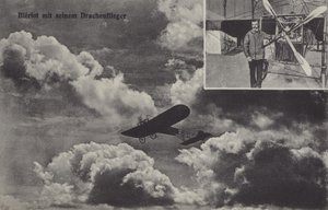 Den franske flygeren Louis Bleriot og monoplanet hans (s/hv-bilde) av Photographer German