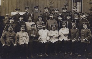 Gruppe av tyske hæroffiserer (s/hvitt bilde) av Photographer German