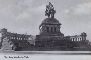 Monument til Kaiser Wilhelm I, Deutsches Eck, Koblenz, Tyskland (s/hvitt-bilde) av Photographer German