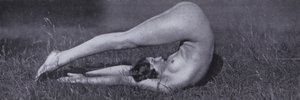 The Body Beautiful, Physical Culture for Women (s/hvitt-bilde) av Photographer German