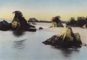 Japan, ca. 1912: Matsushima, i Innsjøen en av tre bemerkede scener i Japan (bilde) av Photographer Japanese